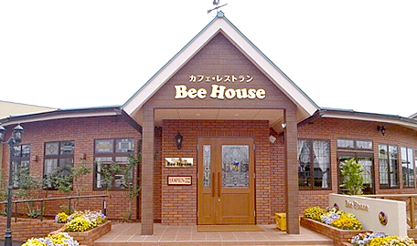 小山 Bee House