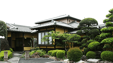 御料理処 彩華（喜沢店）